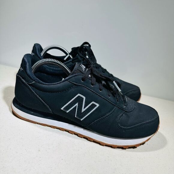 New Balance Mens 311 ML311BKW Black Casual Shoes Sneakers Size 8 - Picture 2 of 8